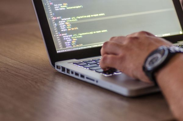 Formation web la rochelle : boostez votre carrière dans le numérique